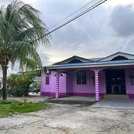 Homestay Desa Chendering Kuala Terengganu Exterior foto