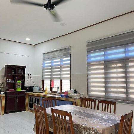 Homestay Desa Chendering Kuala Terengganu Exterior foto
